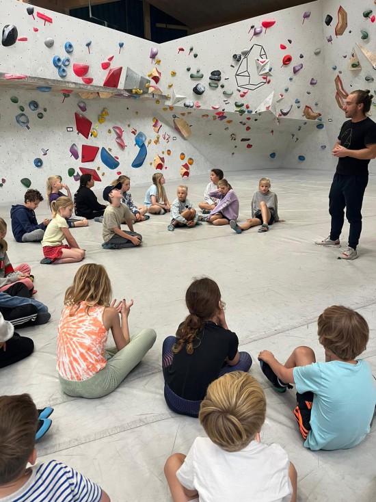 PHOTO-2023-07-25-13-04-01 PHOTO-2023-07-25-13-04-01